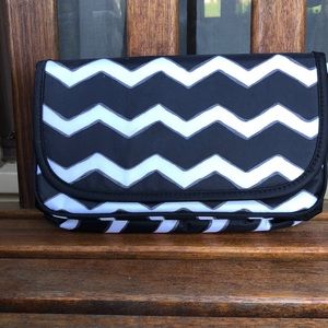 Thirty-one make-up travel case black/white chevron